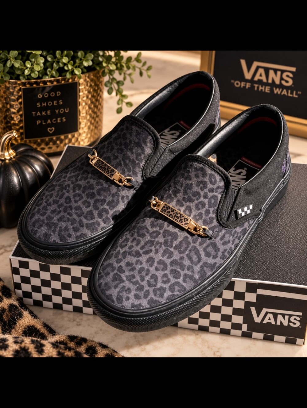 Vans x Cher Strawberry Skate Slip on Cheetah Black gold Women's 8.5